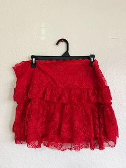Red Fashion Nova skirt