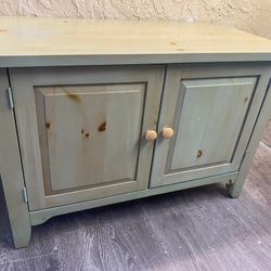 Solid Wood Storage Cabinet (HEAVY) - Delivery Available for a Fee - See My Other Items 😀