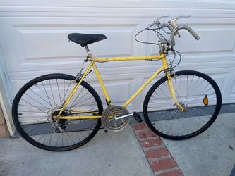 Bike Schwinn continental 10 speed.