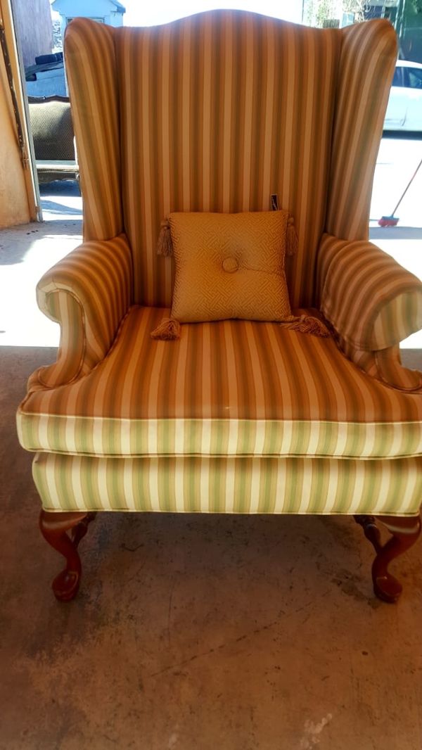 Beautiful elegant and comfortable chair Ethan Allen $250 ...