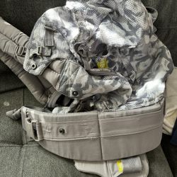 Lille Baby Carrier