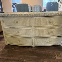 Real Whicker 6 Drawer Dresser