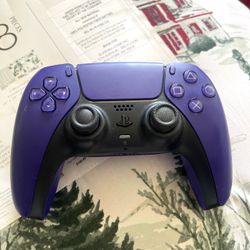 Purple ps5 Dualsense Wireless controller