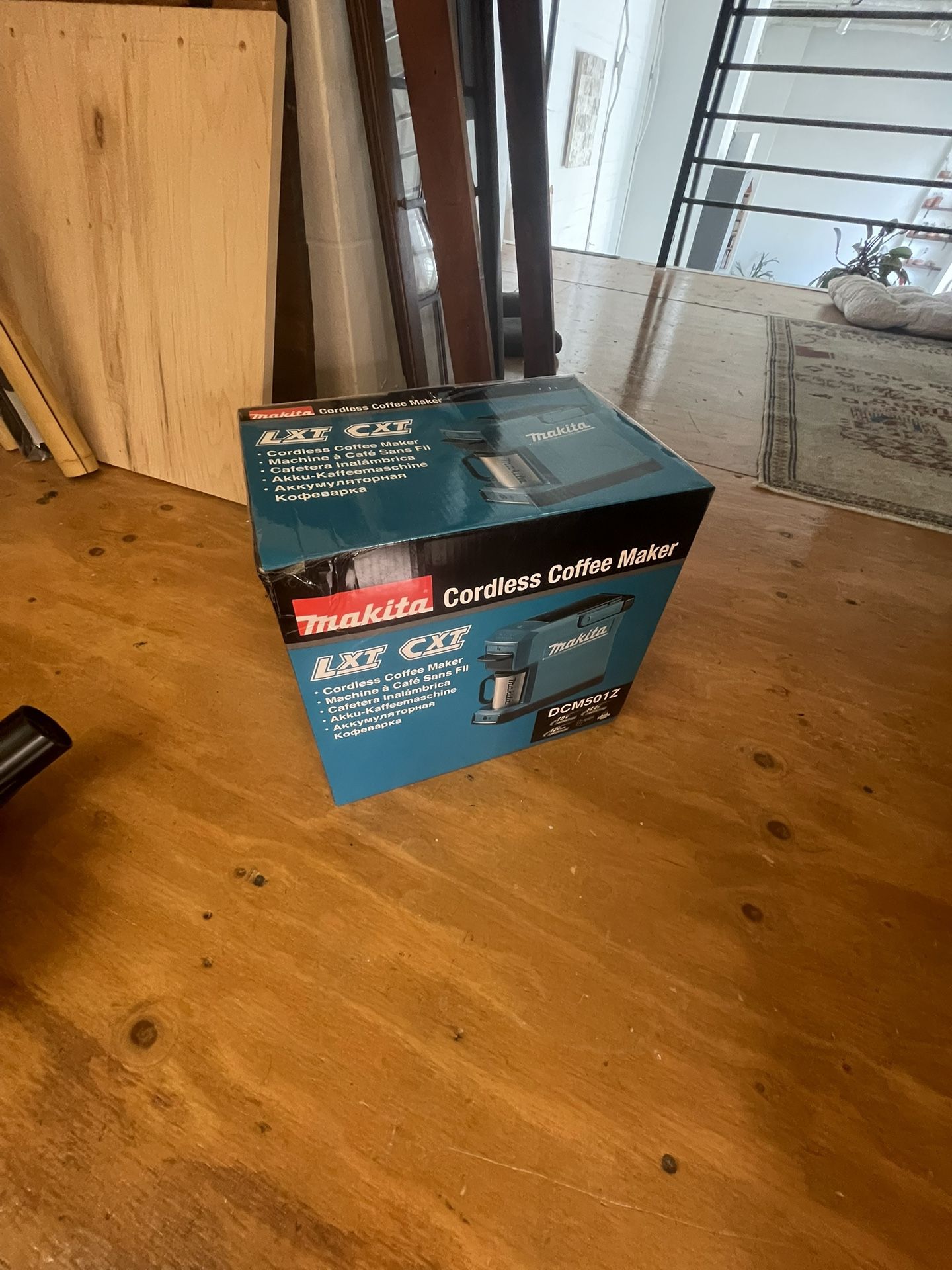 Makita DCM501Z 18V LXT® / 12V max CXT® Lithium-Ion Cordless Coffee Maker, Tool Only