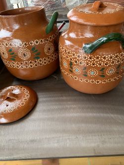 Ollas frijoleras de barro! Precio es por cada una!!