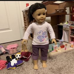 American Girl doll - Lots Of Items 