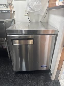 Countertop freezer