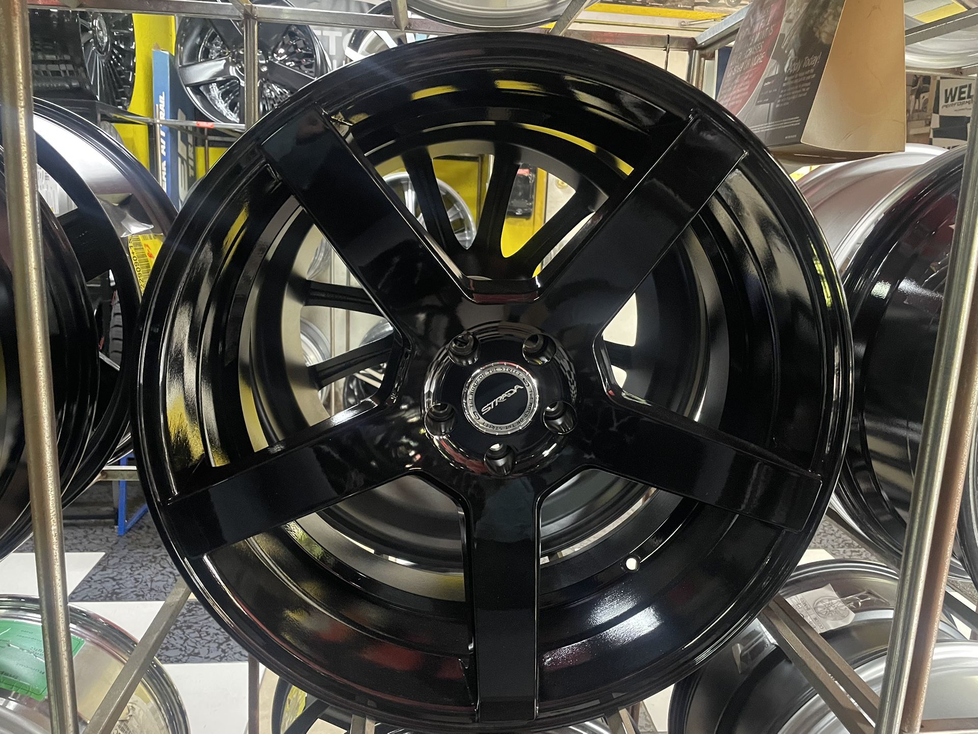 22” Strada “Perfetto” Wheels