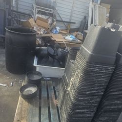Plastic Flower Pots And Water Tank 