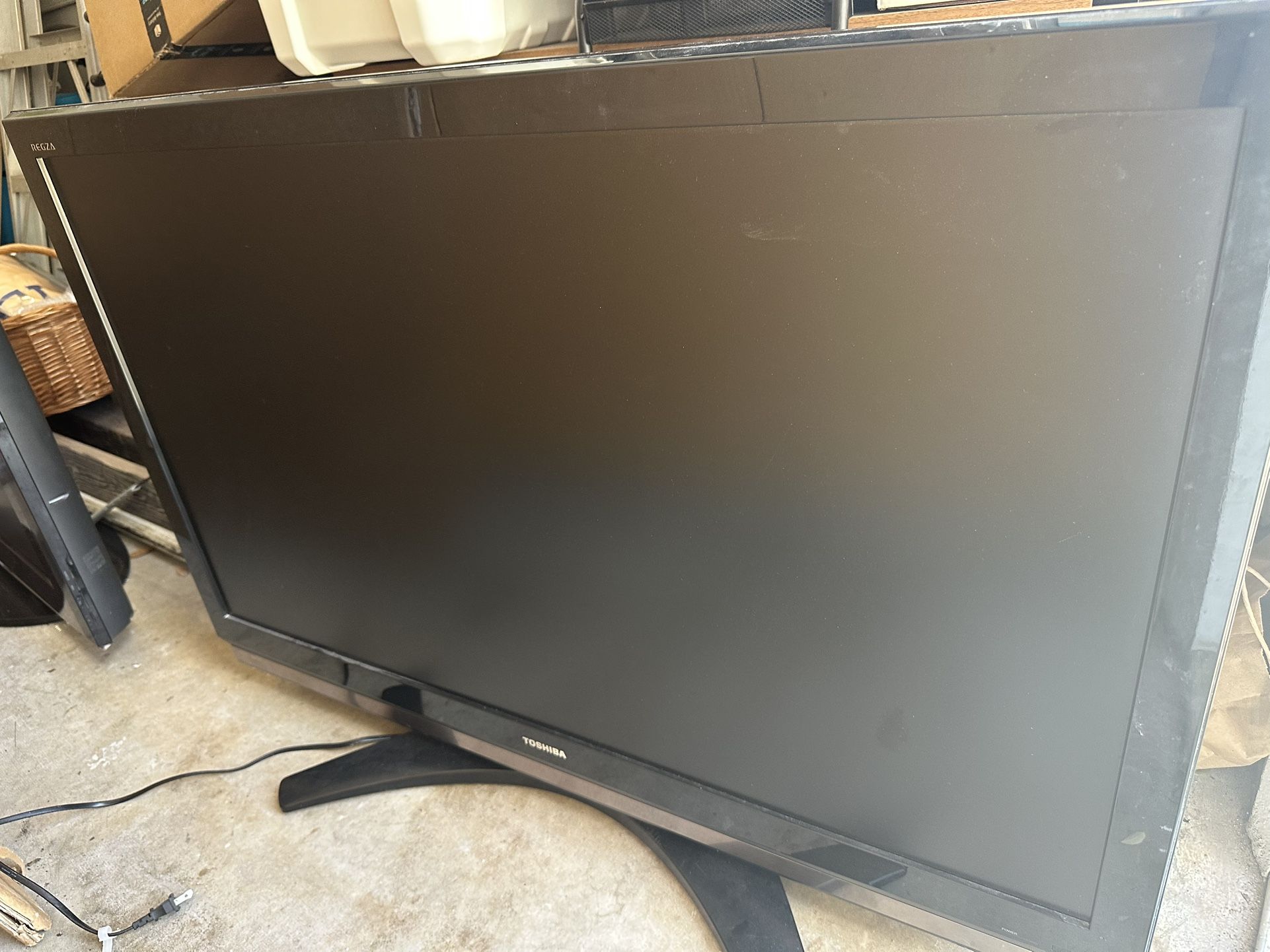 50” TV Toshiba