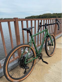 Poseidon Gravel Bike