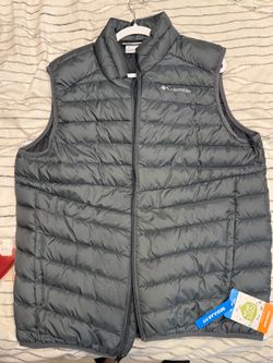 Columbia Vest new with Tags Size L