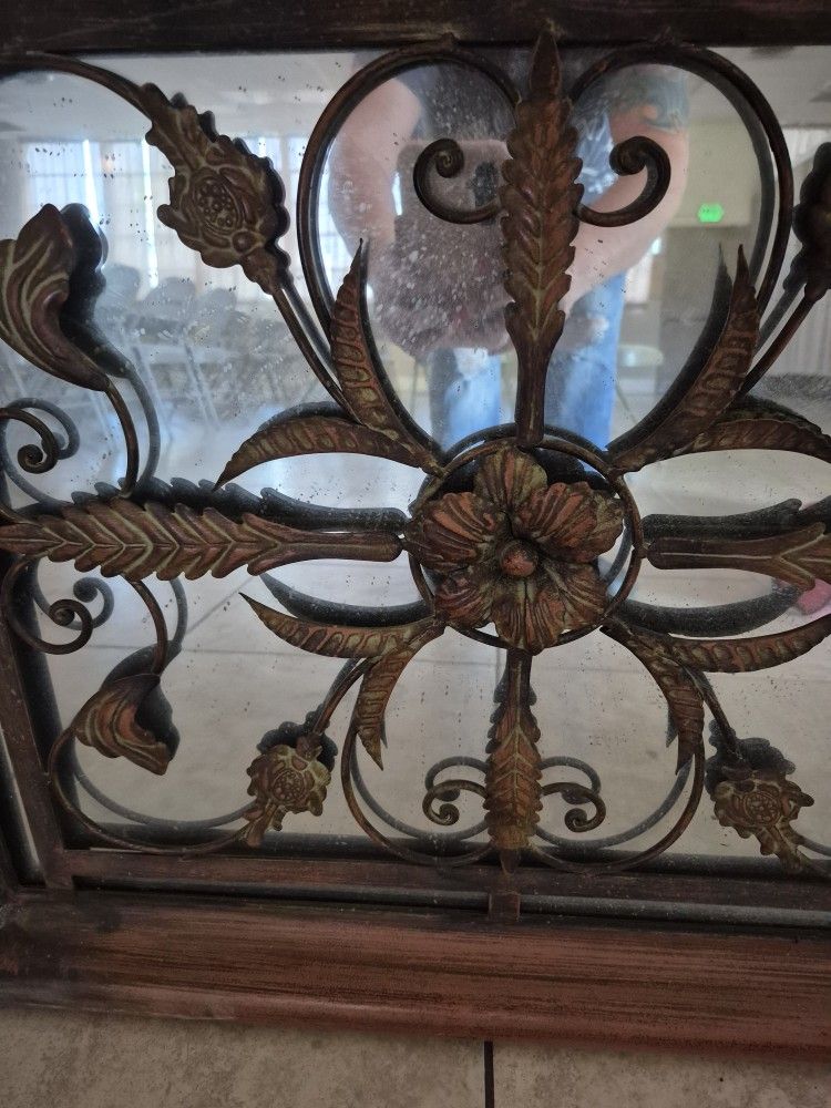 Mirror Decor