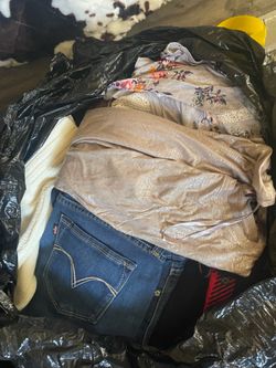 Bag of women's clothing
