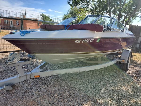 Nice boat, outboard, clean title, 1997