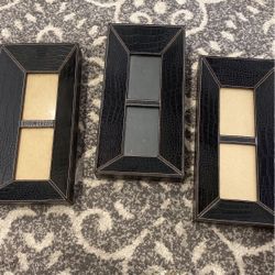 3 Picture Frames