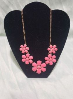 Flower Bib Necklace