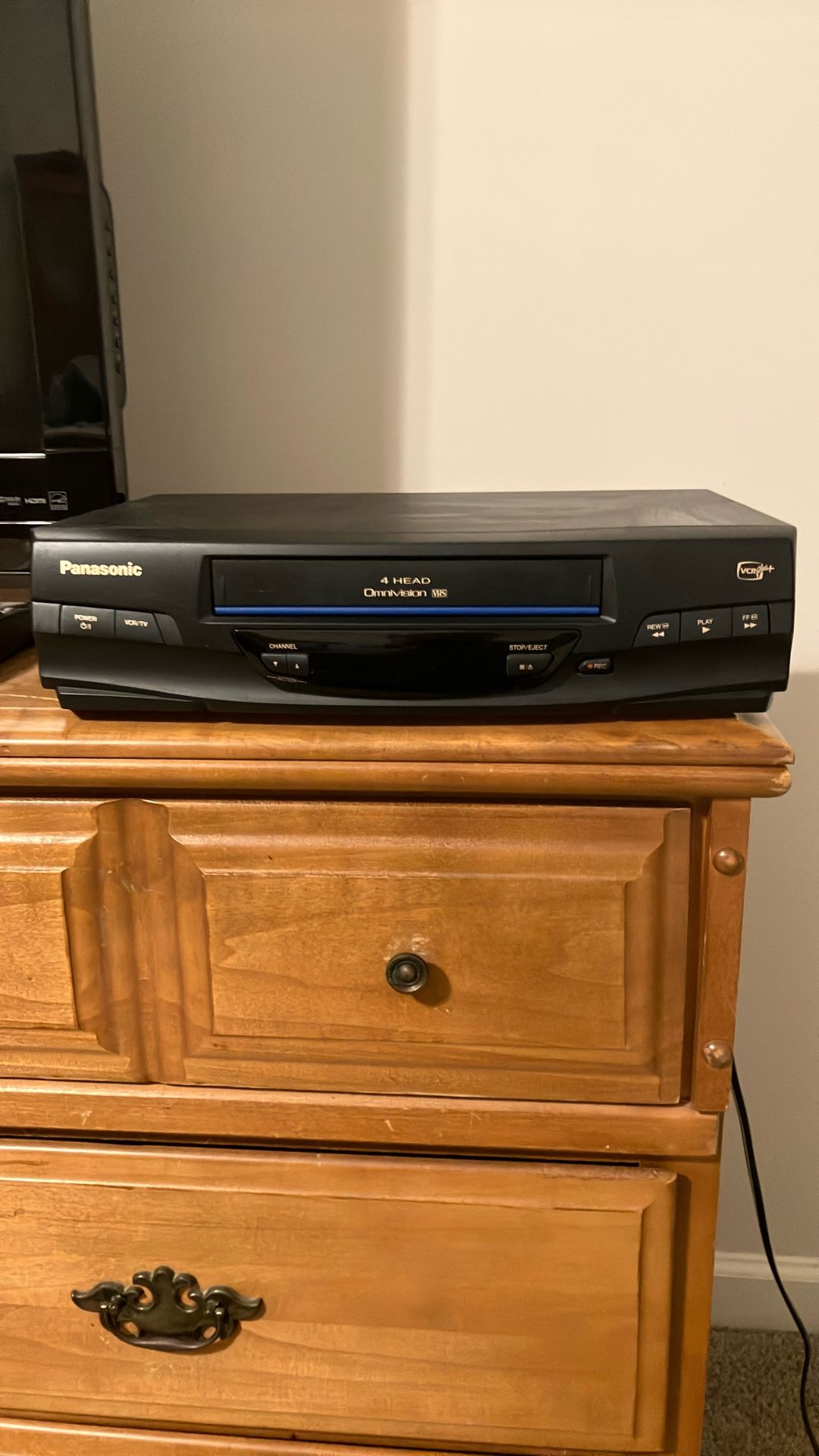 Panasonic PV-V4020 4 Head VCR