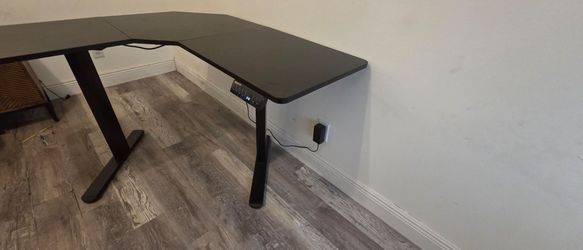 Desk (Corner) Electric Adjustable for Sitting of standing