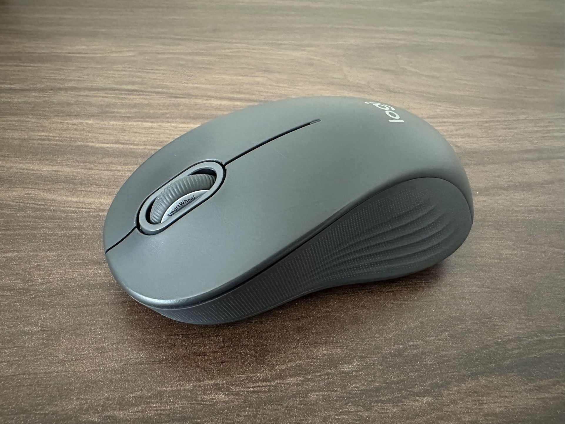 Logitech Signature M550 Wireless Mouse - Graphite (Large)