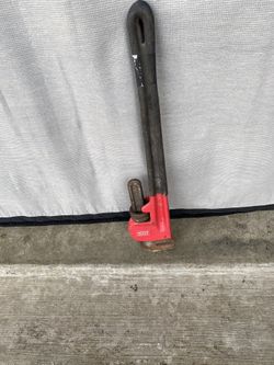 24” Tool Shop Pipe Wrench