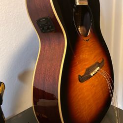 BRAND NEW FENDER. Son Broke Neck