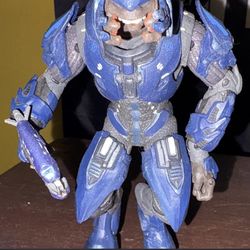 Halo Reach blue Elite Minor act.  fig./plasma rifle good condition by Mcfarlane