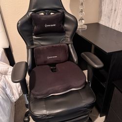 Von Racer Gaming Chair