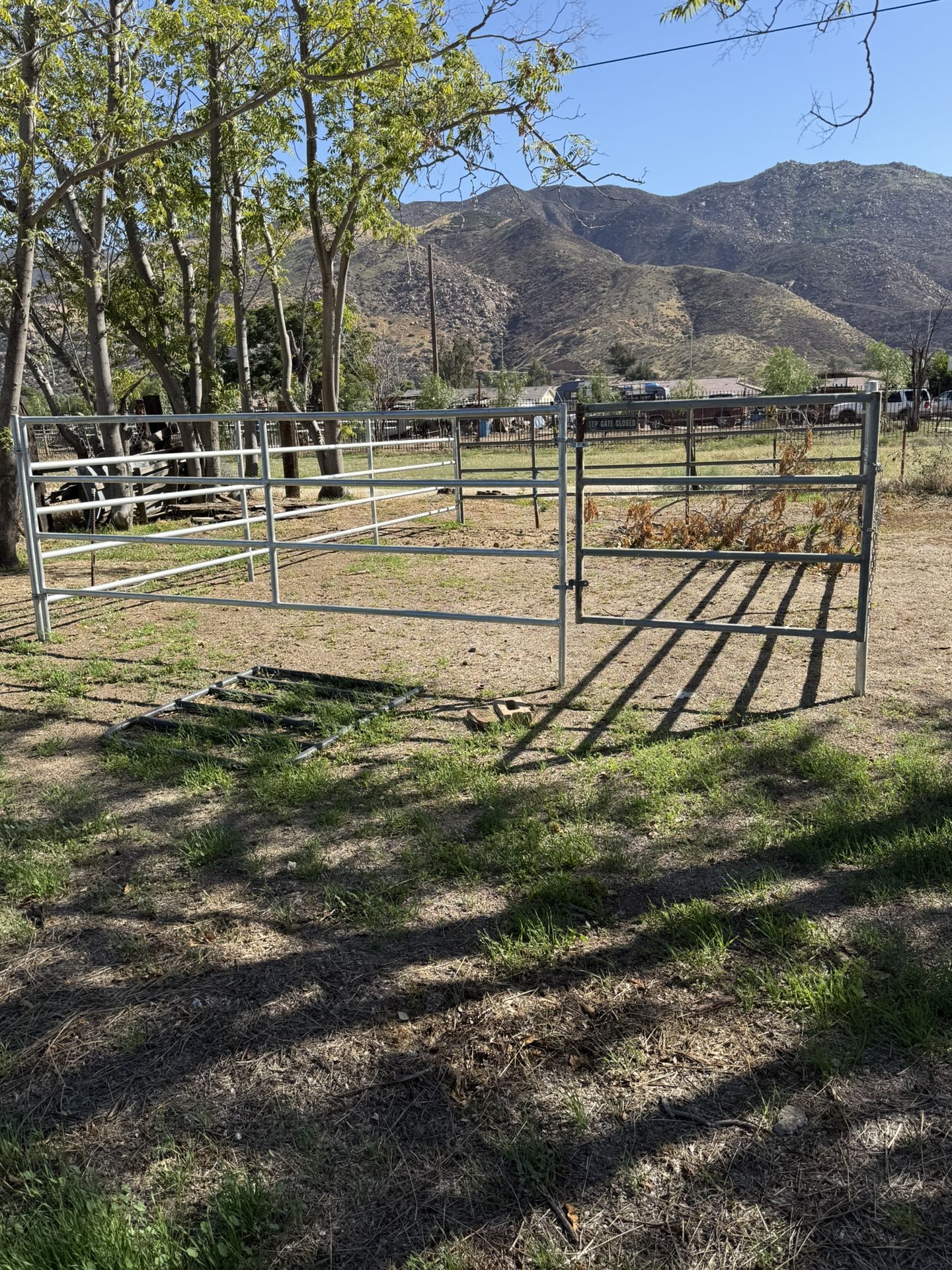 Horse Corral 16x24