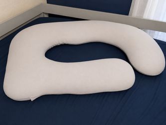 Pregnancy Pillow