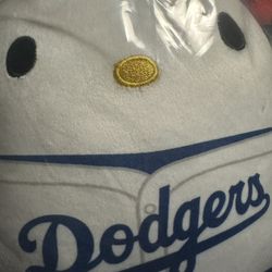 Dodgers Hello Kitty Plush 2025