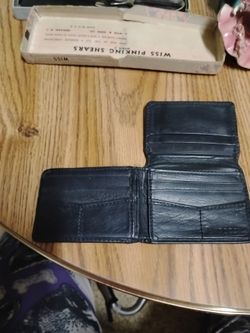 Tri folding wallet