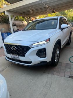 Hondai Santa Fe 2019