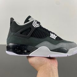 amazing sneaker 4s 2024