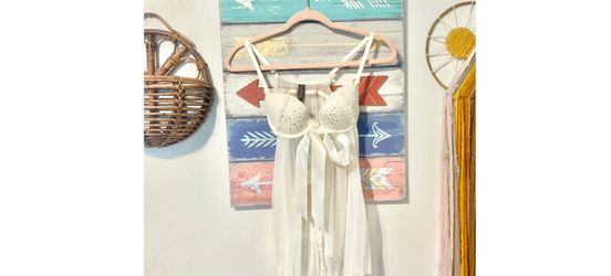 Sexy Little ThingsVintage Bridal Honeymoon Lingerie 34B