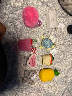 Bath and body sanitizer holders