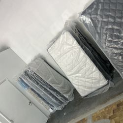 NEW MATTRESS MUST SELL!