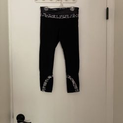 lululemon Athletica Capris