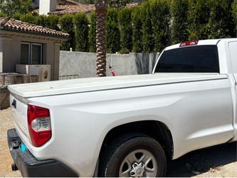 Toyota Tundra Lid Tonneau Cover