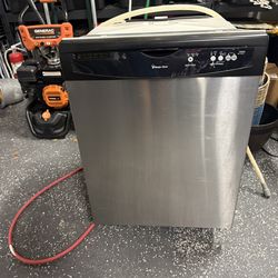 Dishwasher like new