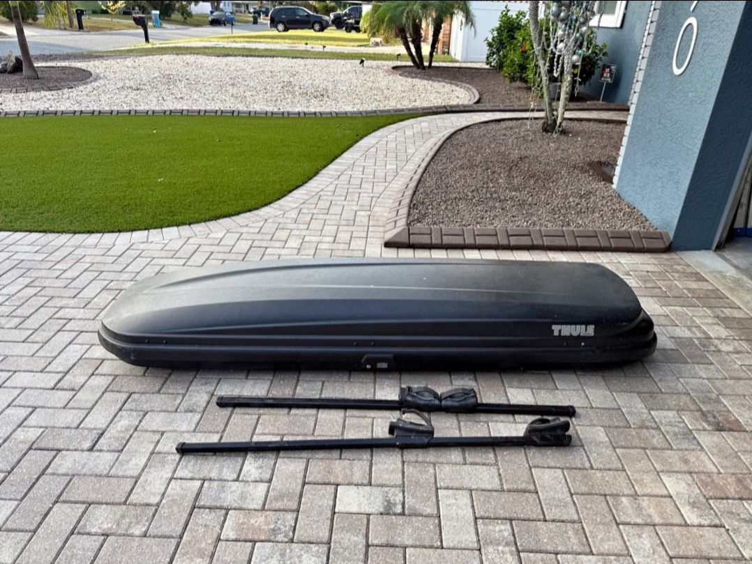 Thule Roof Mounted Cargo Box + crossbars (sale separately)