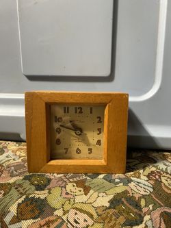 ANTIQUE Alarm Clock 1954