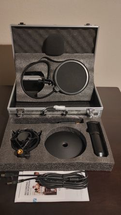 Studio Condenser Cardioid USB Microphone - Aluminum Case - Hardware - Brand New Unused