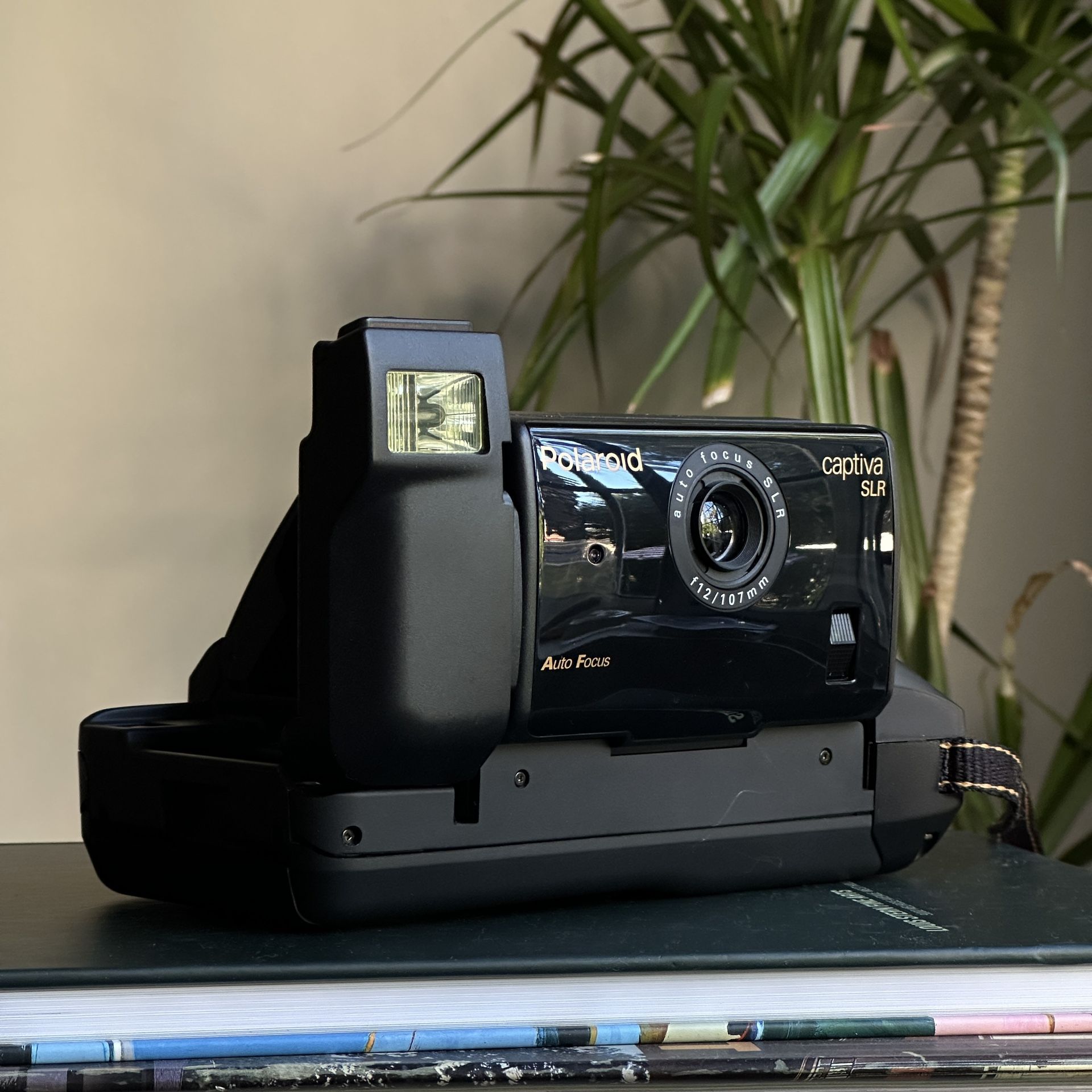 Polaroid Captiva SLR