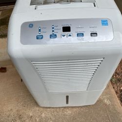 GE 50 pints humidifier 