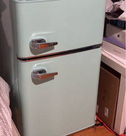 Brand New Fridge from Best Buy
