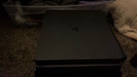 Sony PlayStation 4 Slim Console