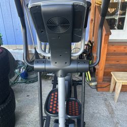 NordicTrack AudioStrider 990 Elliptical 
