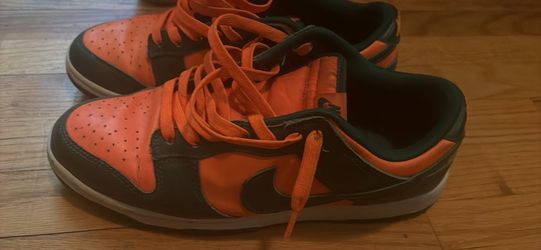 Nike dunk lows Miami hurricanes