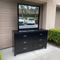 Black Dresser with mirror included